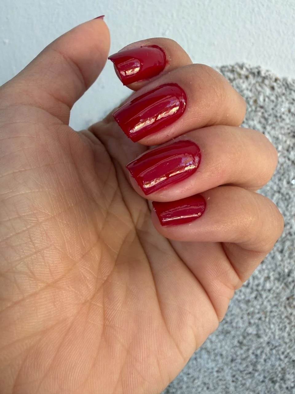 Esmaltação tradicional realizada por Ana Paula